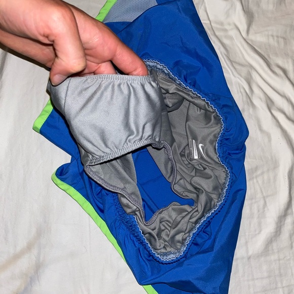 NIKE RUNNING SHORT - Picture 3 of 3